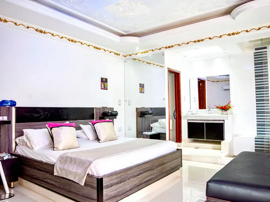 Suite 19 imagen 3