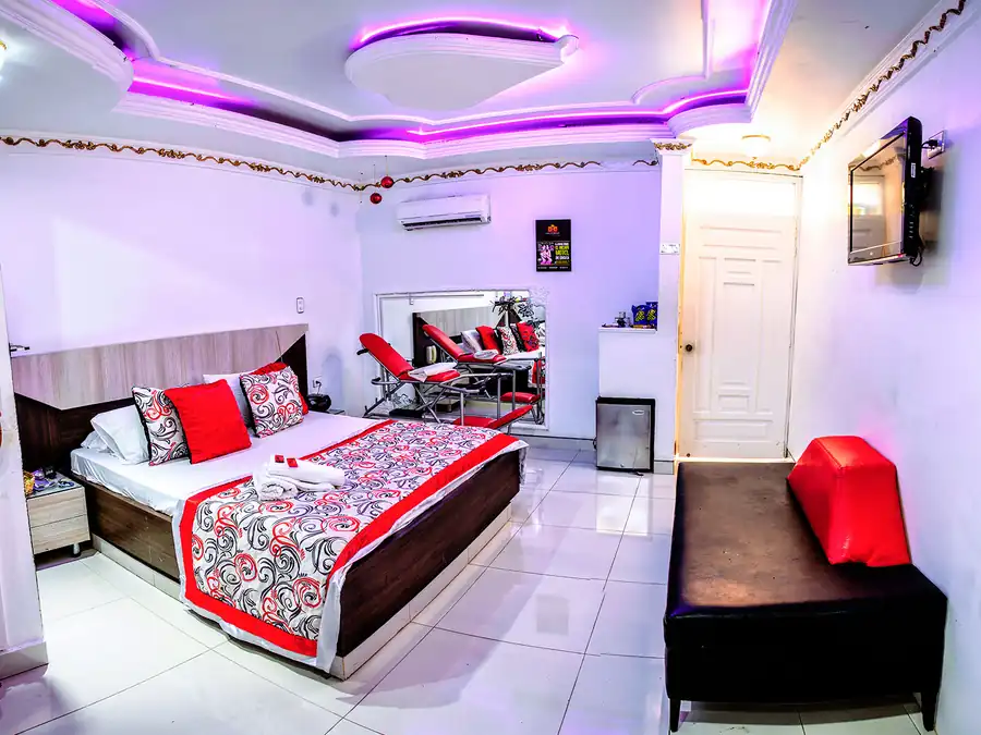 Suite 27 imagen 2