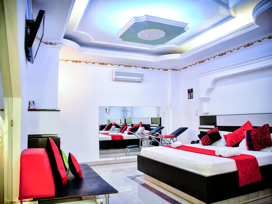 Suite 30 imagen 3