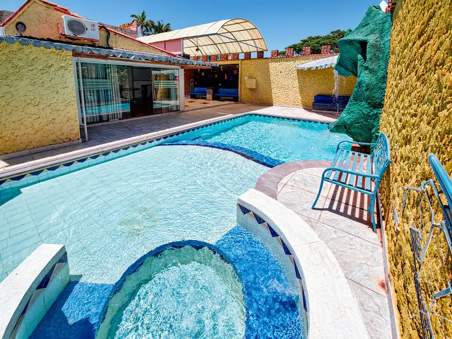 Holliday imagen 4